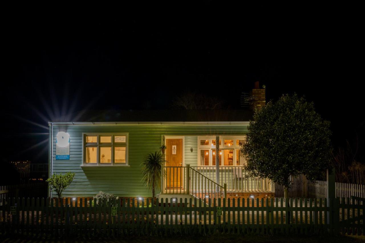 Den Of Joy Humberston Fitties Sleeps 6,Hot Tub,Log Burner Villa Cleethorpes Buitenkant foto