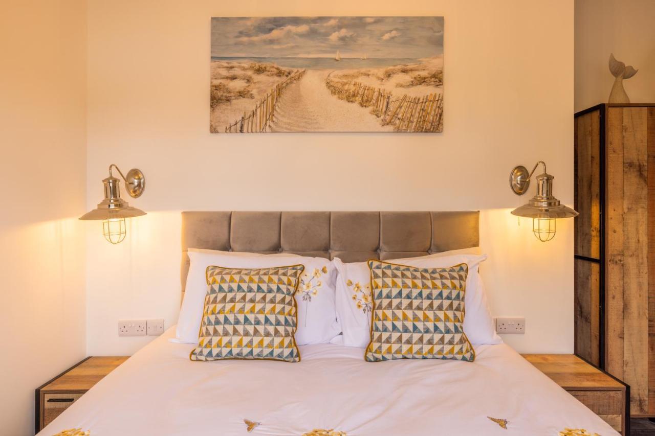 Den Of Joy Humberston Fitties Sleeps 6,Hot Tub,Log Burner Villa Cleethorpes Buitenkant foto