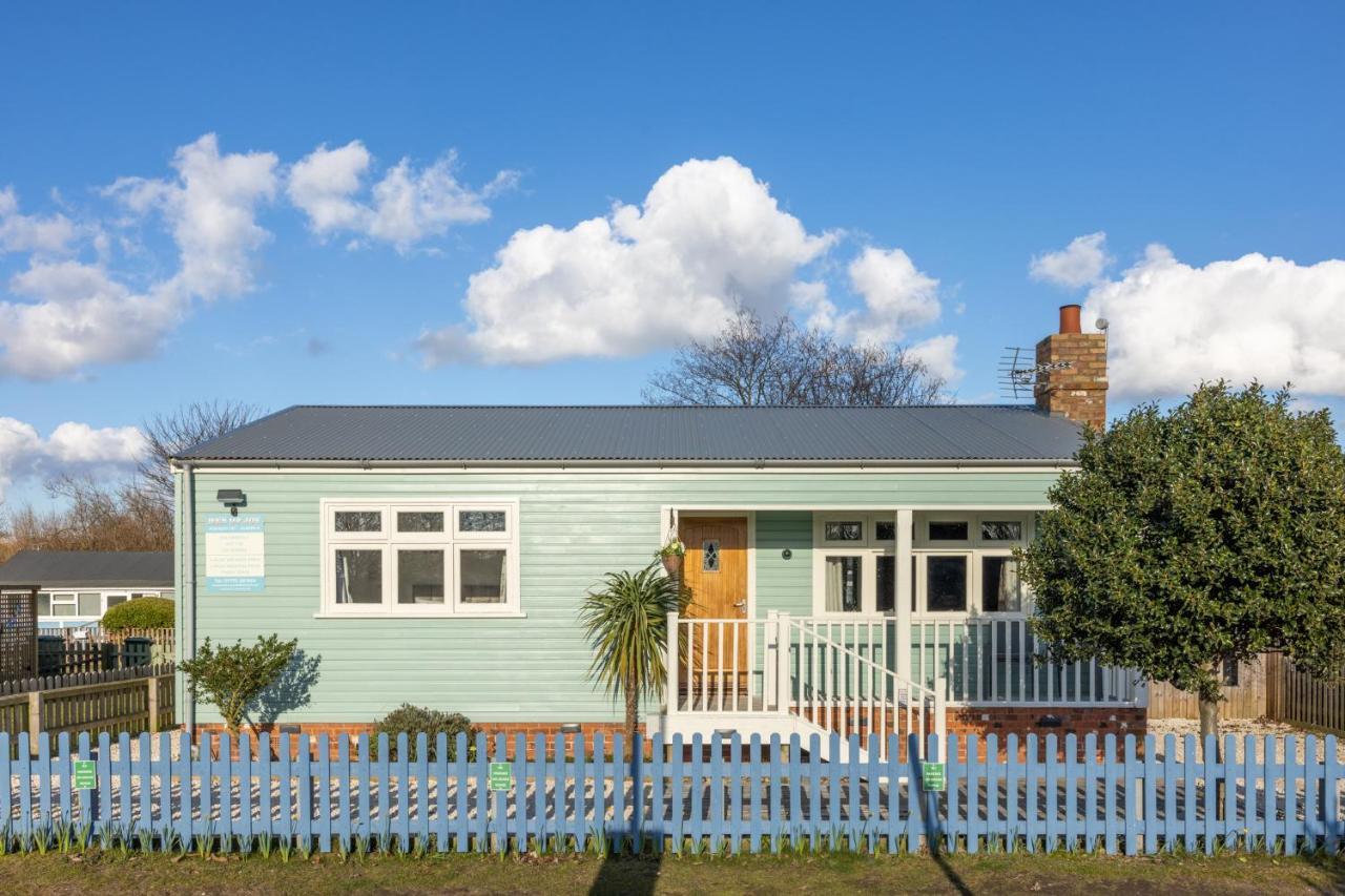 Den Of Joy Humberston Fitties Sleeps 6,Hot Tub,Log Burner Villa Cleethorpes Buitenkant foto